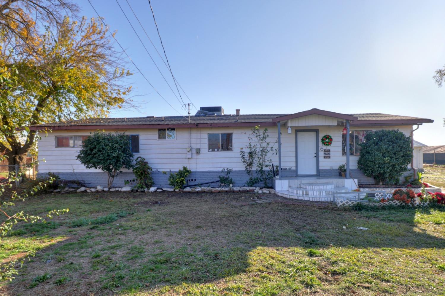 Detail Gallery Image 5 of 56 For 1704 Plumas Arboga Rd, Olivehurst,  CA 95961 - 4 Beds | 2 Baths