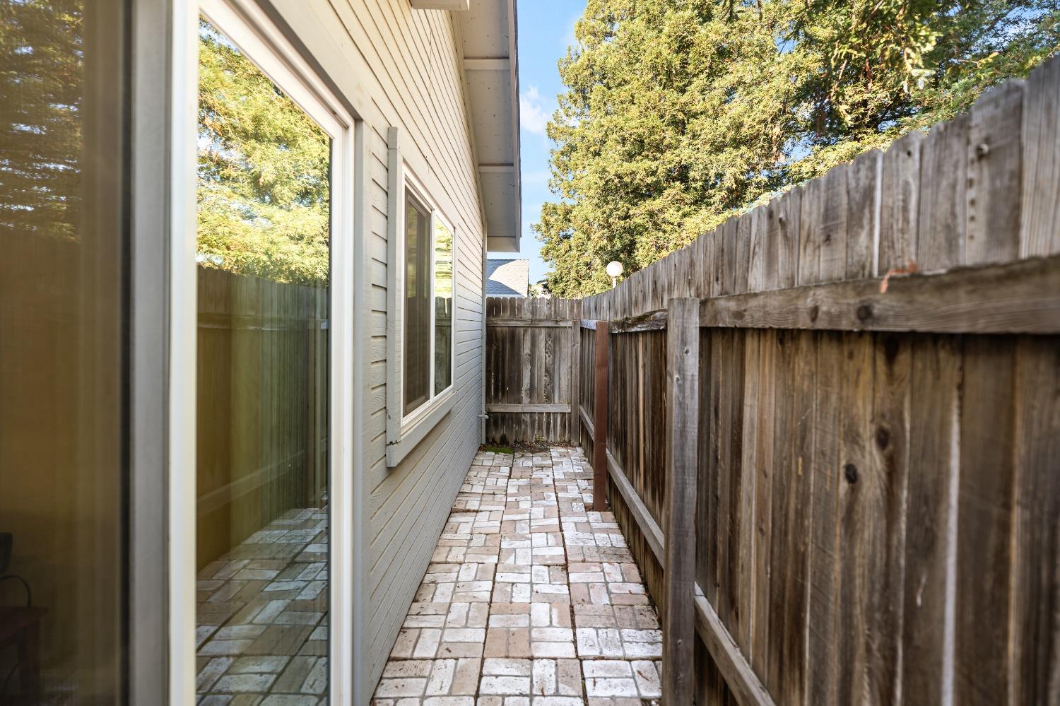 Detail Gallery Image 37 of 47 For 4267 Taylor St, Sacramento,  CA 95838 - 2 Beds | 1 Baths