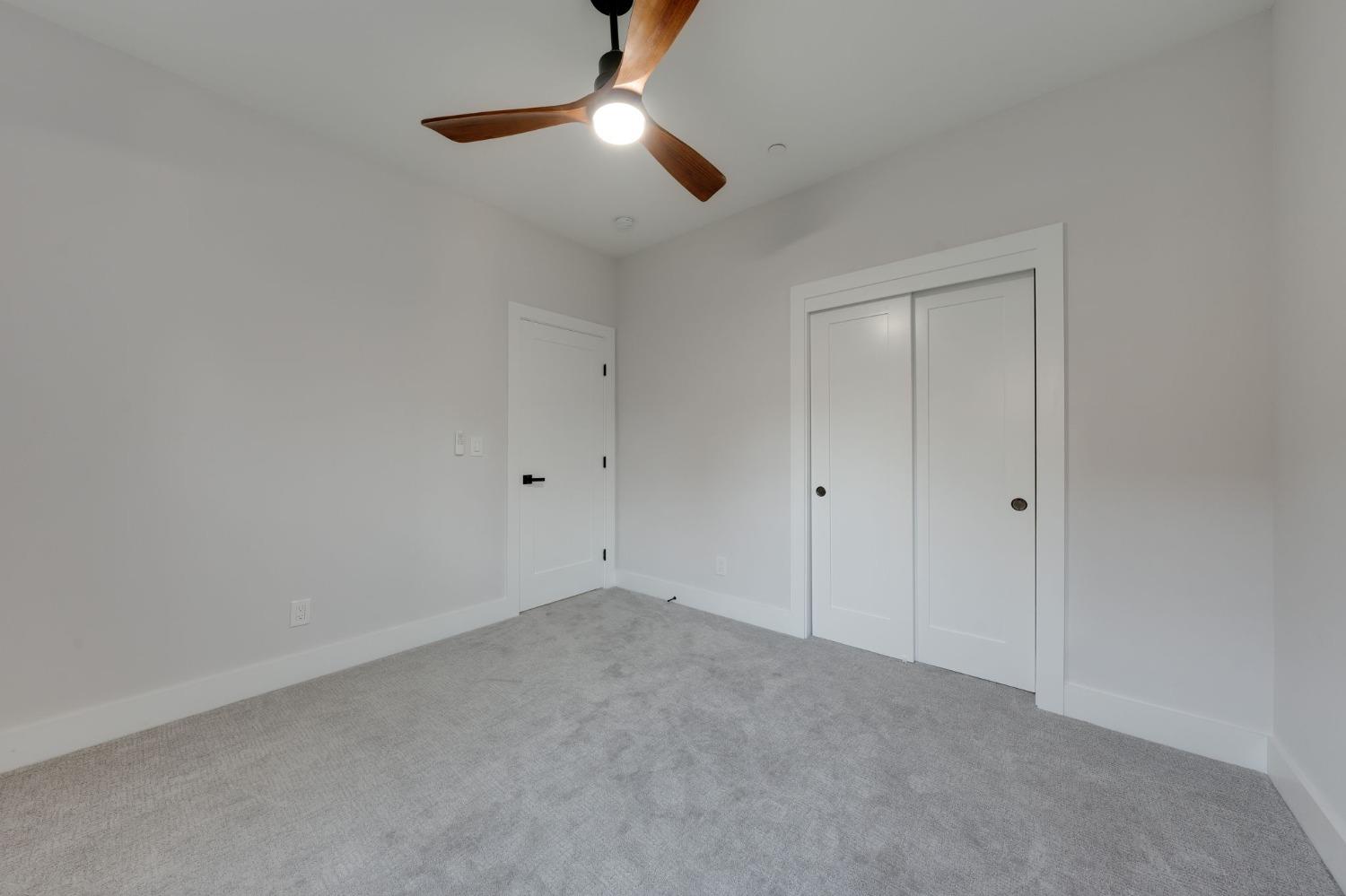 Detail Gallery Image 39 of 48 For 2721 Swanston Oaks Lane, Sacramento,  CA 95818 - 4 Beds | 2/1 Baths