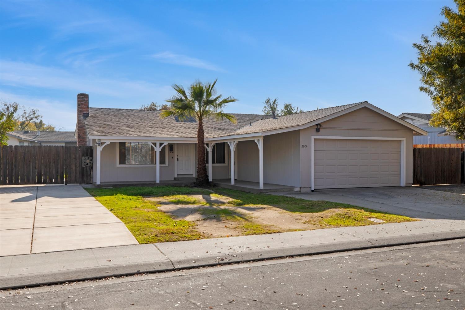 Detail Gallery Image 32 of 32 For 2004 Applegate Dr, Modesto,  CA 95350 - 3 Beds | 2 Baths