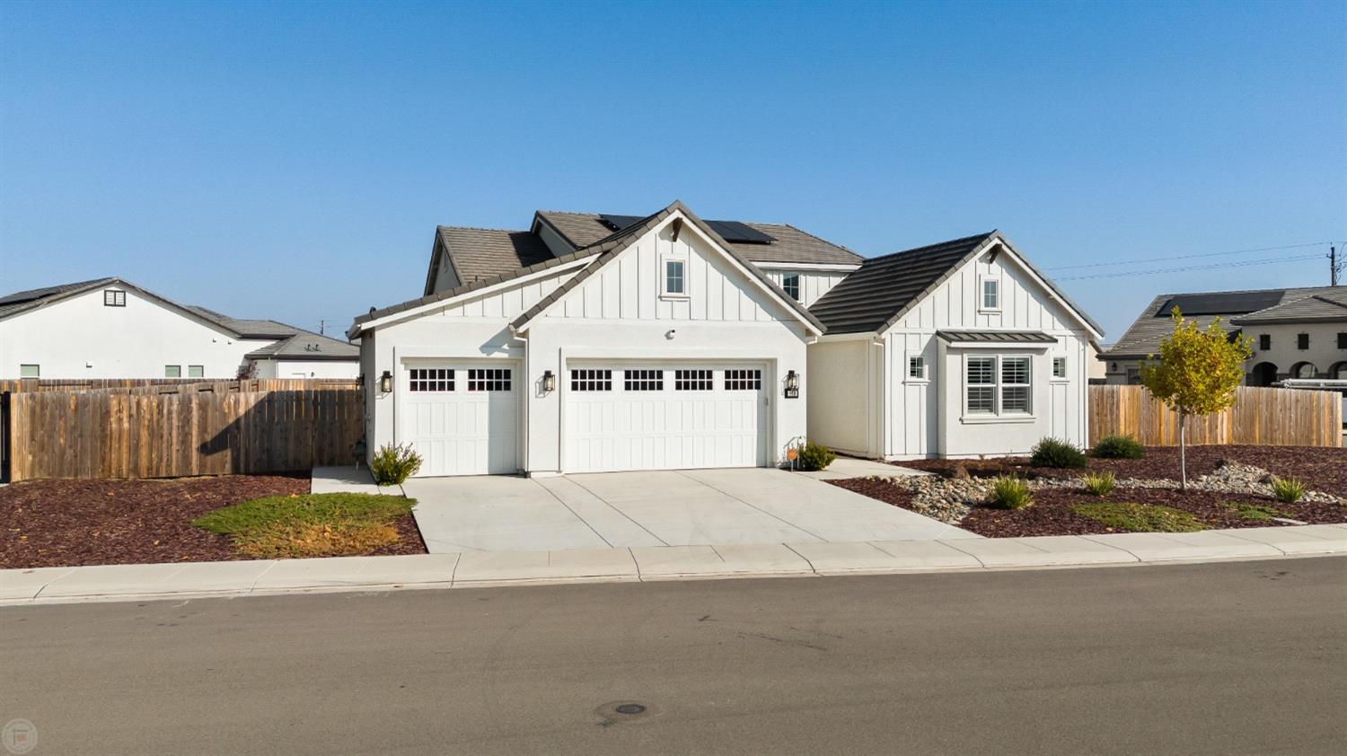 Detail Gallery Image 3 of 56 For 169 Nautilaus Dr, Manteca,  CA 95337 - 4 Beds | 3/1 Baths