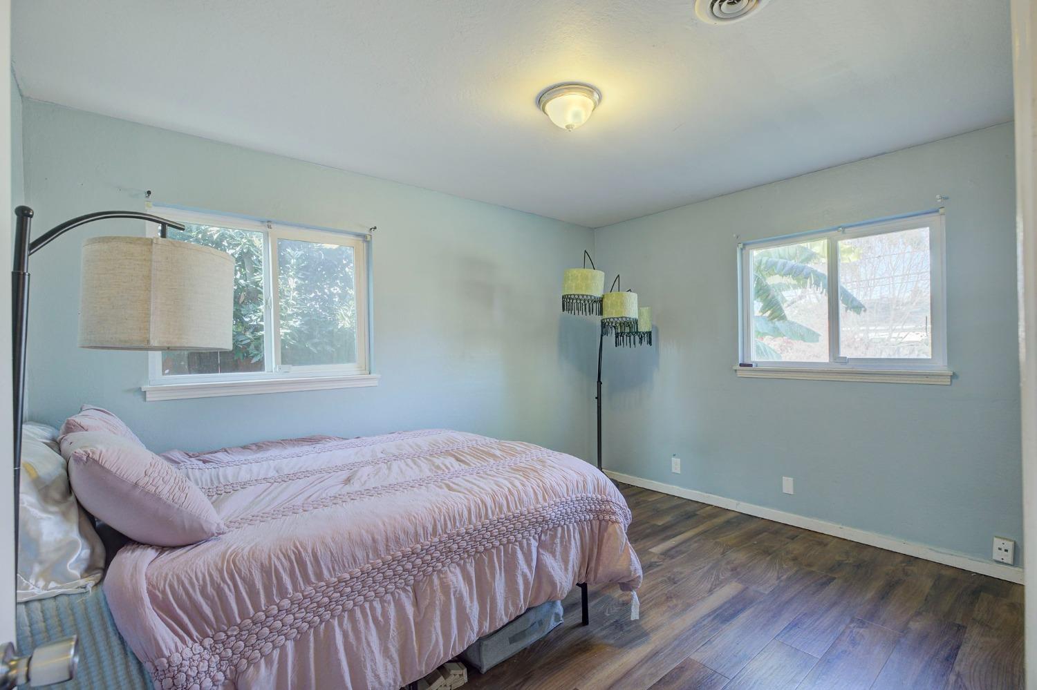 Detail Gallery Image 13 of 17 For 4201 42nd Ave, Sacramento,  CA 95824 - 2 Beds | 1 Baths