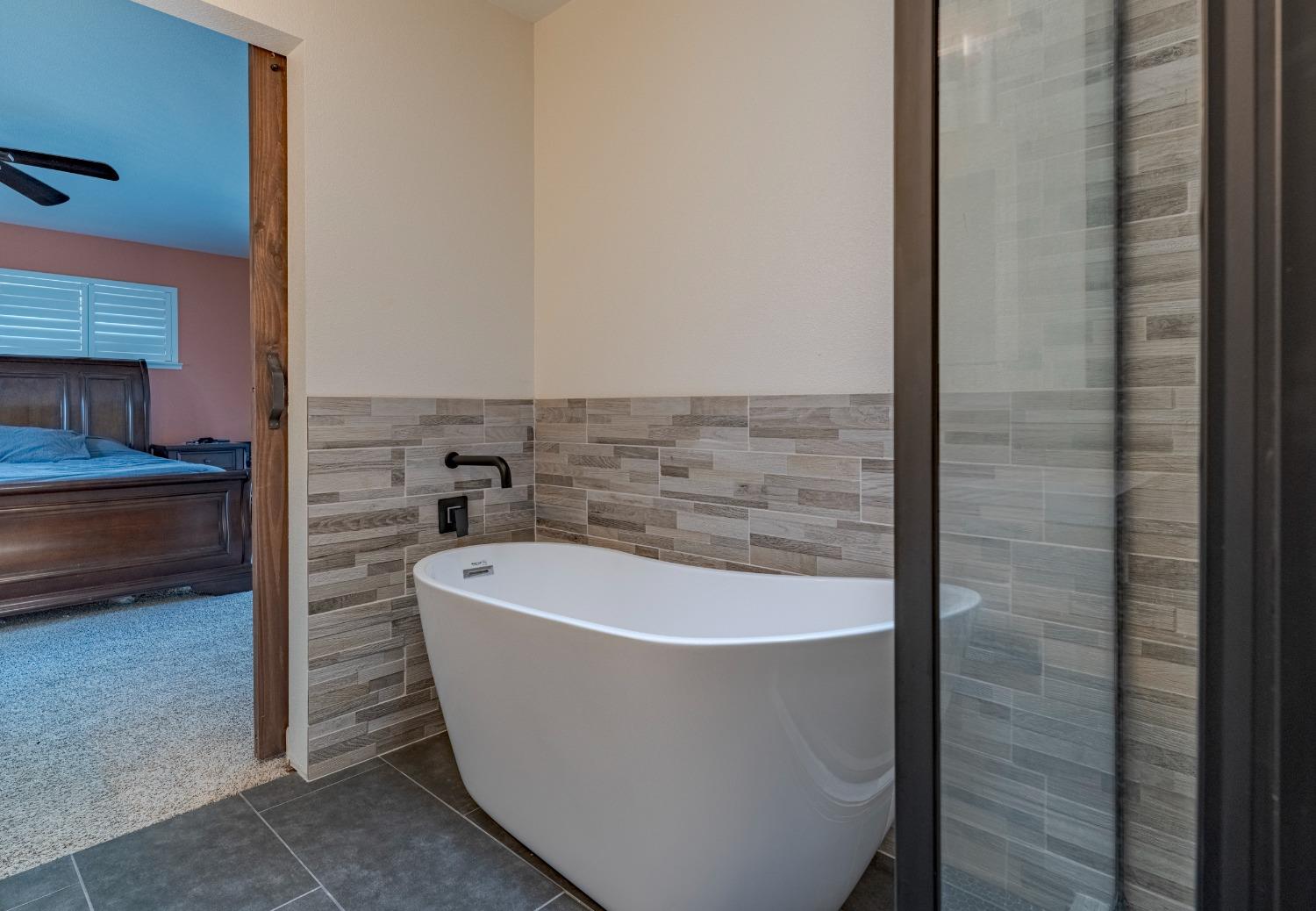 Detail Gallery Image 52 of 60 For 1049 Colorado Dr, Merced,  CA 95340 - 3 Beds | 2 Baths