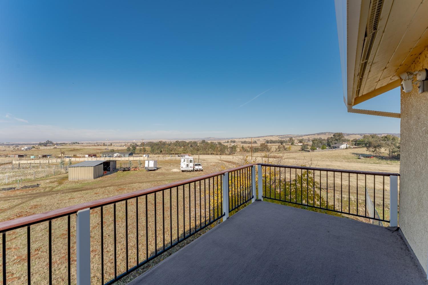 Detail Gallery Image 34 of 77 For 3744 Hokan Ln, Wheatland,  CA 95692 - 3 Beds | 2/1 Baths