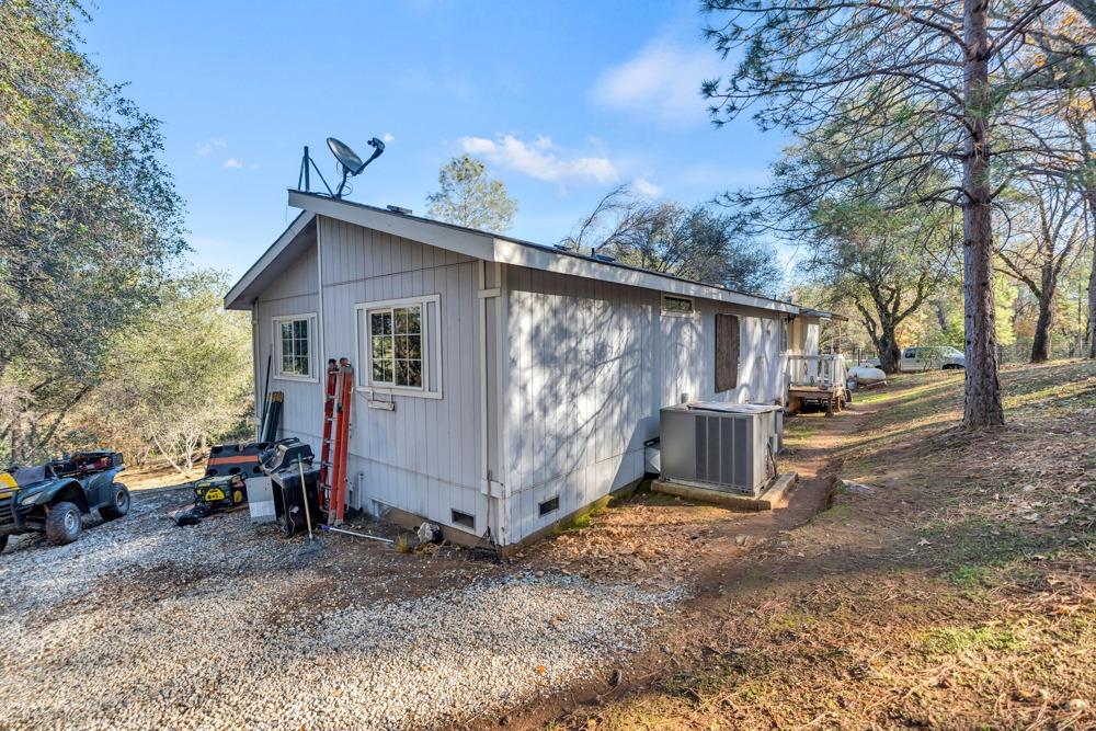 Detail Gallery Image 27 of 41 For 15304 Sisson Rd, Penn Valley,  CA 95946 - 3 Beds | 2 Baths