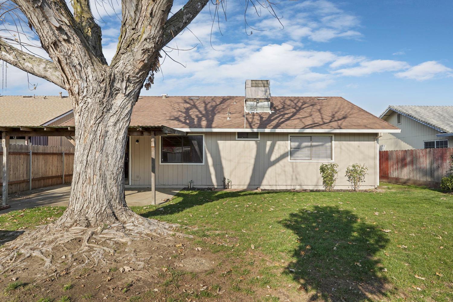 Detail Gallery Image 44 of 48 For 230 Stanislaus St, Lodi,  CA 95240 - 3 Beds | 2 Baths