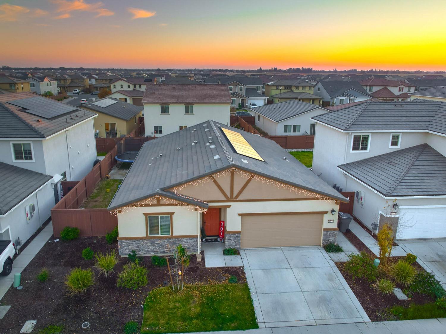 Detail Gallery Image 34 of 35 For 8120 Bossa Nova Way, Roseville,  CA 95747 - 4 Beds | 2 Baths