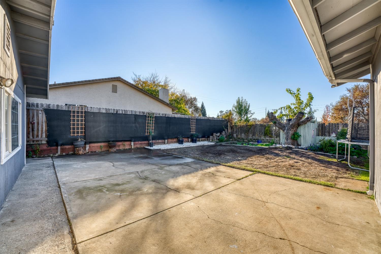 Detail Gallery Image 39 of 46 For 1457 Hollingsworth Dr, Lincoln,  CA 95648 - 4 Beds | 2 Baths