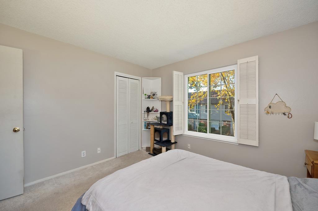 Detail Gallery Image 26 of 36 For 5227 Gibbons Dr, Carmichael,  CA 95608 - 2 Beds | 1/1 Baths