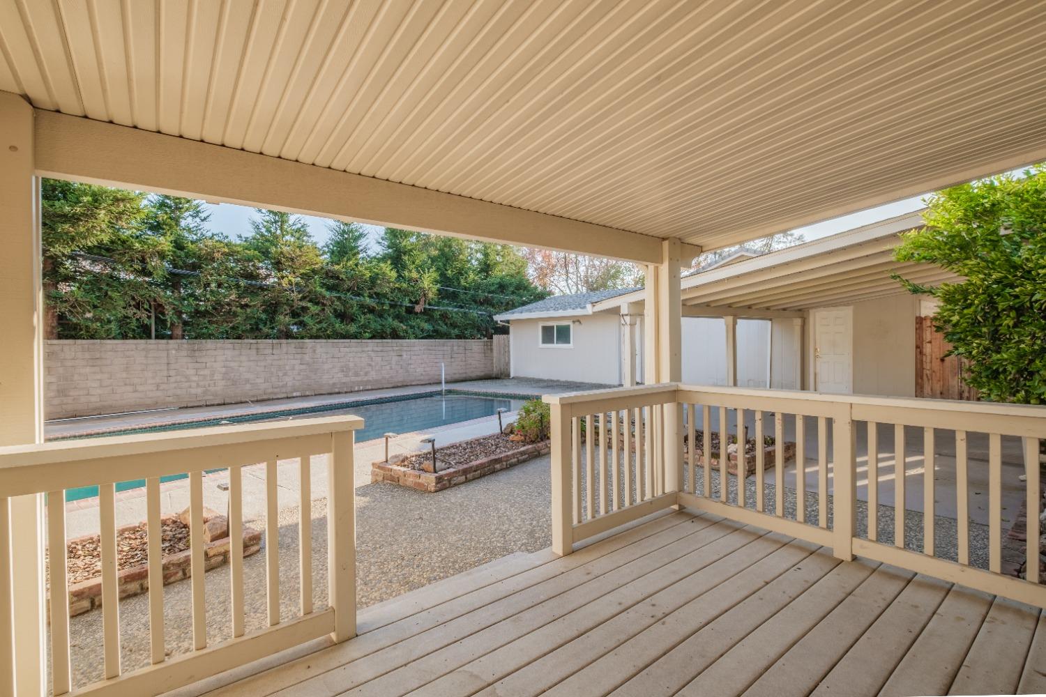 Detail Gallery Image 62 of 79 For 3574 El Ricon Way, Sacramento,  CA 95864 - 3 Beds | 2/1 Baths