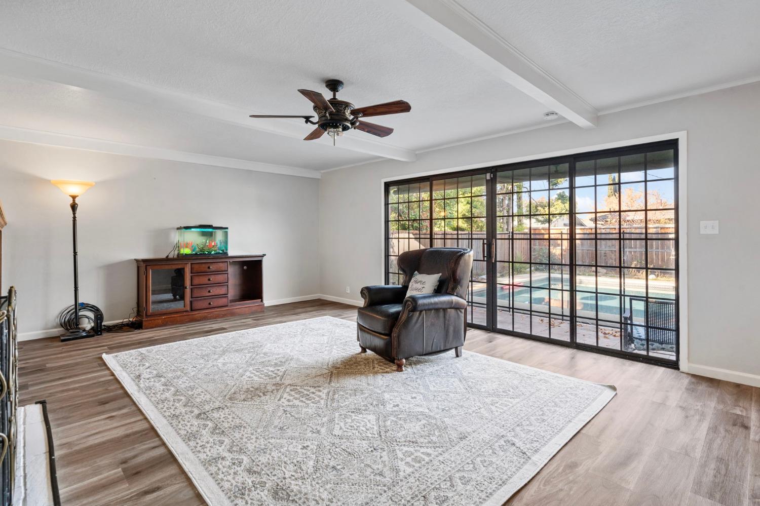 Detail Gallery Image 27 of 39 For 2019 Santa Rosa Way, Stockton,  CA 95209 - 3 Beds | 2 Baths