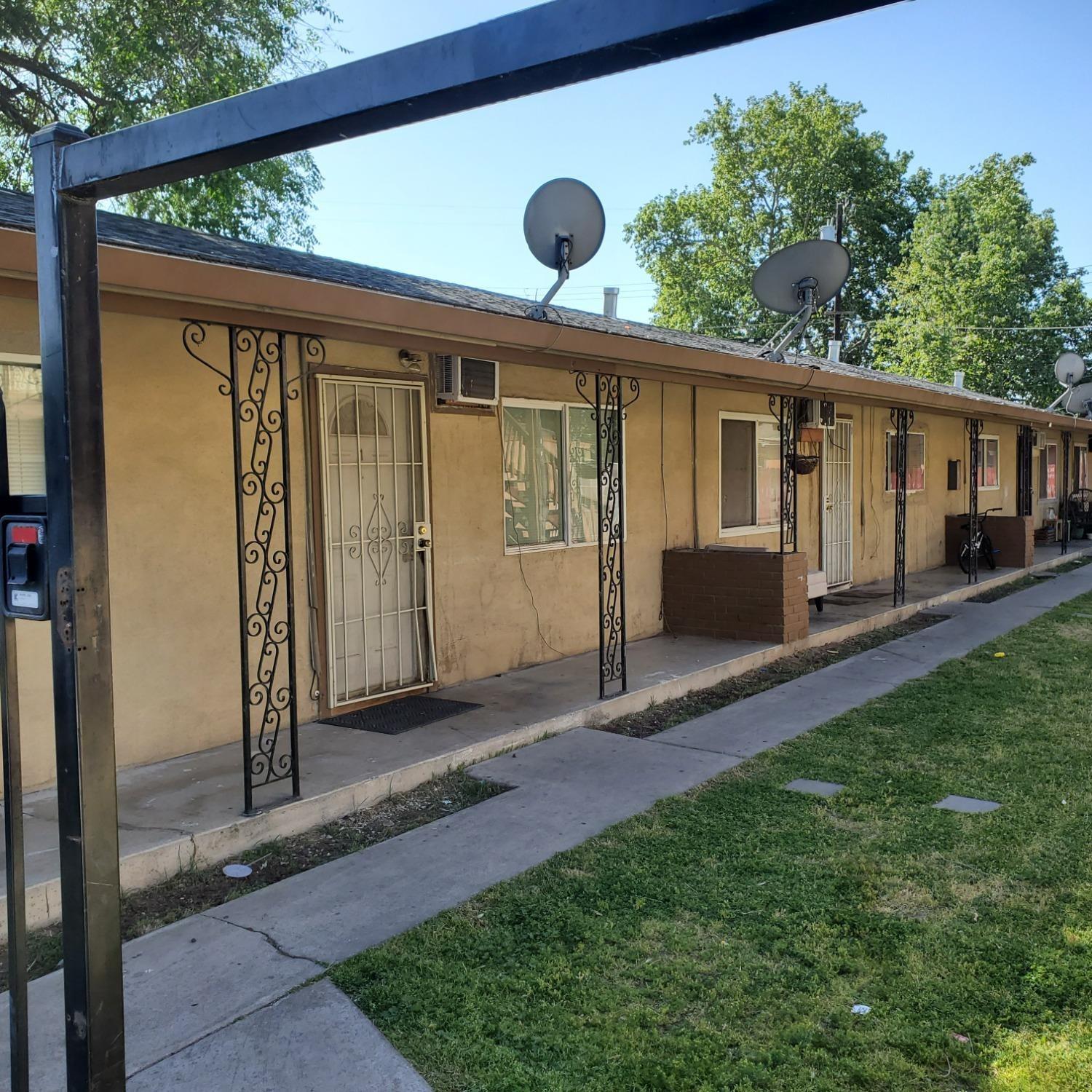 820 Lampasas, Sacramento, California image 3