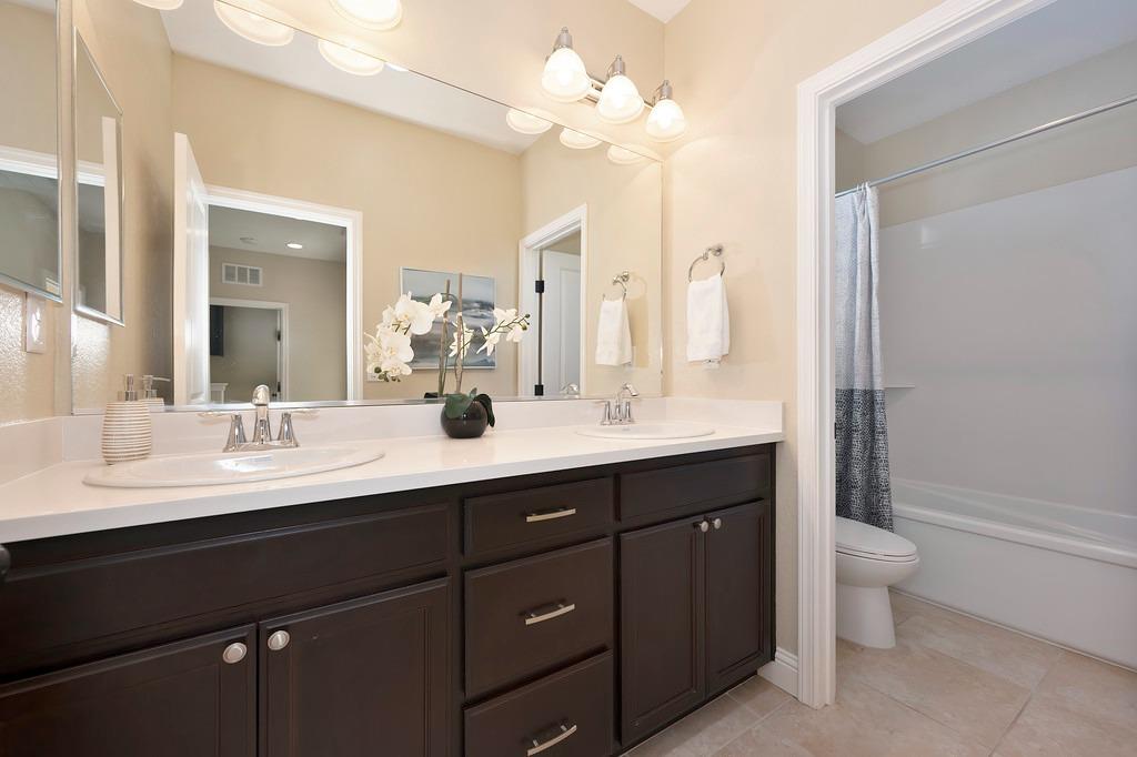 Detail Gallery Image 34 of 57 For 331 Colner Cir, Folsom,  CA 95630 - 3 Beds | 2/1 Baths