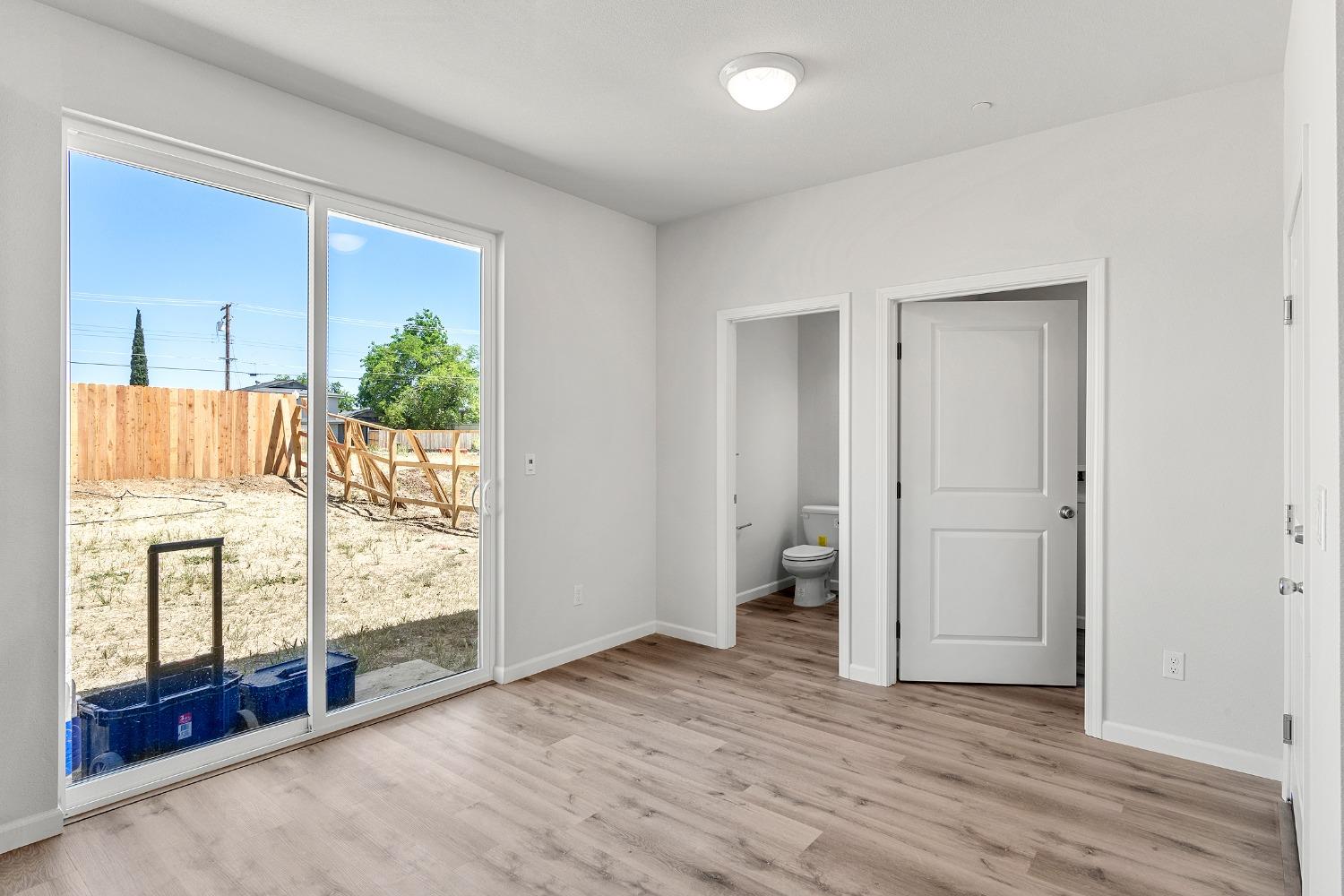 Detail Gallery Image 10 of 35 For 3829 Zapata St, Sacramento,  CA 95838 - 3 Beds | 2/1 Baths