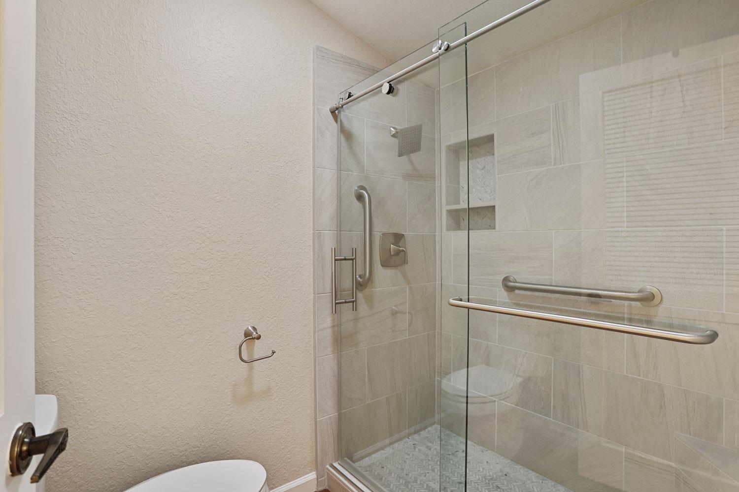 Detail Gallery Image 34 of 47 For 7406 Lighthouse Dr, Stockton,  CA 95219 - 2 Beds | 2 Baths