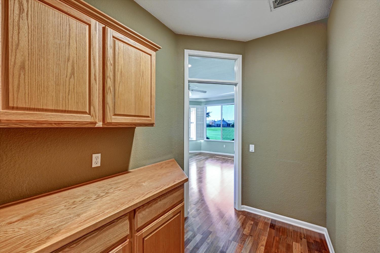 Detail Gallery Image 29 of 29 For 6361 Buckskin Ln, Roseville,  CA 95747 - 2 Beds | 2 Baths