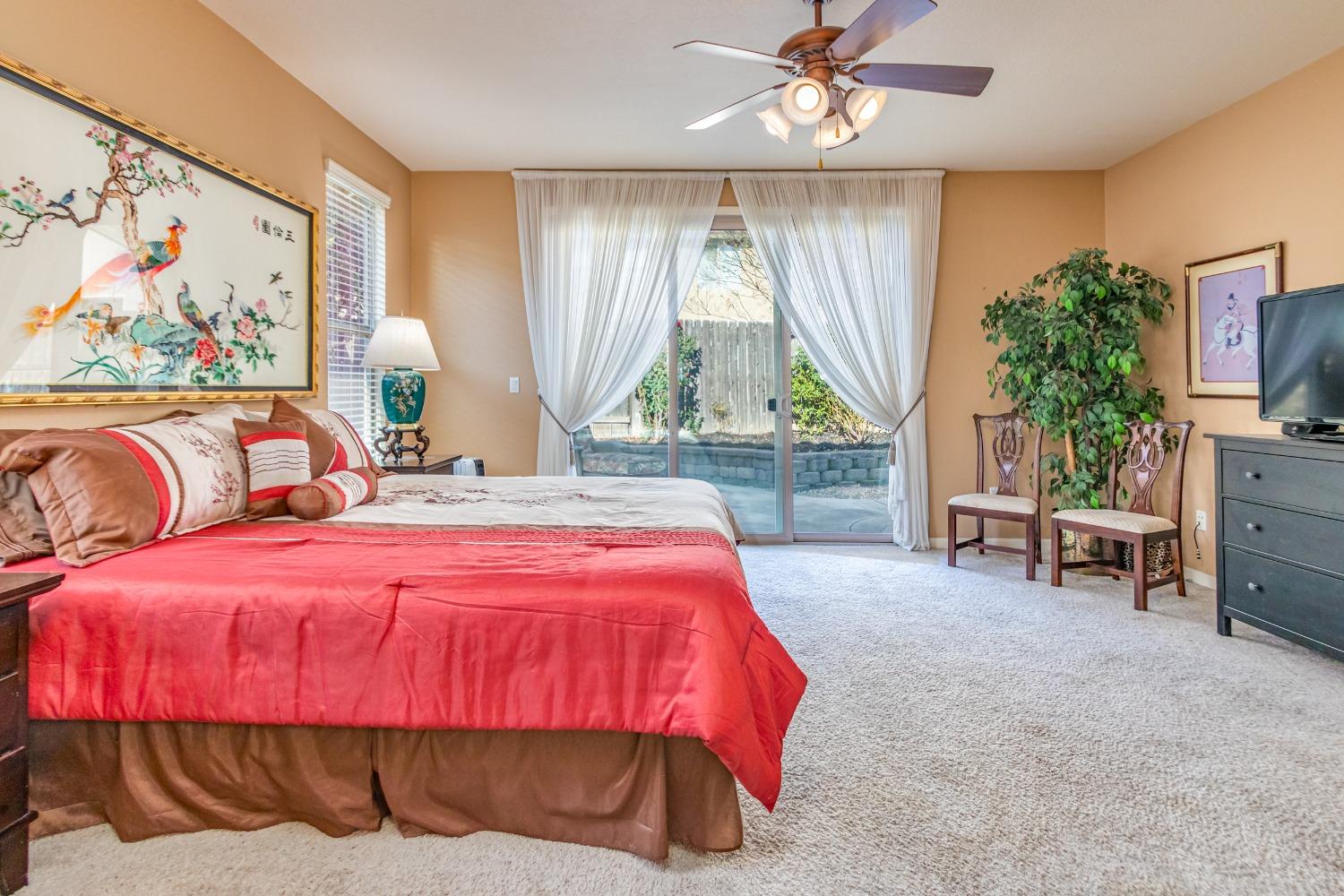 Detail Gallery Image 27 of 39 For 1233 Hillwood Loop, Lincoln,  CA 95648 - 4 Beds | 2/1 Baths