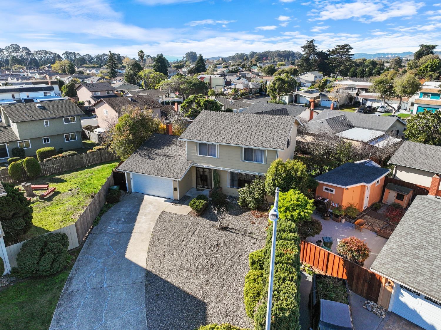 Detail Gallery Image 39 of 44 For 4918 Plaza Cir, Richmond,  CA 94804 - 4 Beds | 2/1 Baths