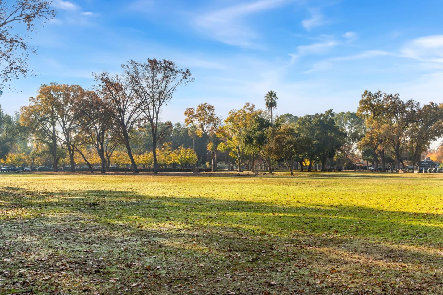 Detail Gallery Image 38 of 38 For 4400 Capri Way, Sacramento,  CA 95822 - 3 Beds | 2 Baths