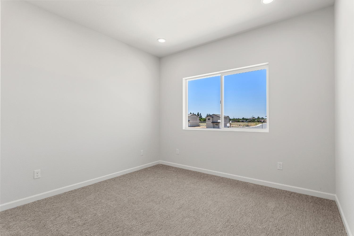 Detail Gallery Image 30 of 35 For 3829 Zapata St, Sacramento,  CA 95838 - 3 Beds | 2/1 Baths