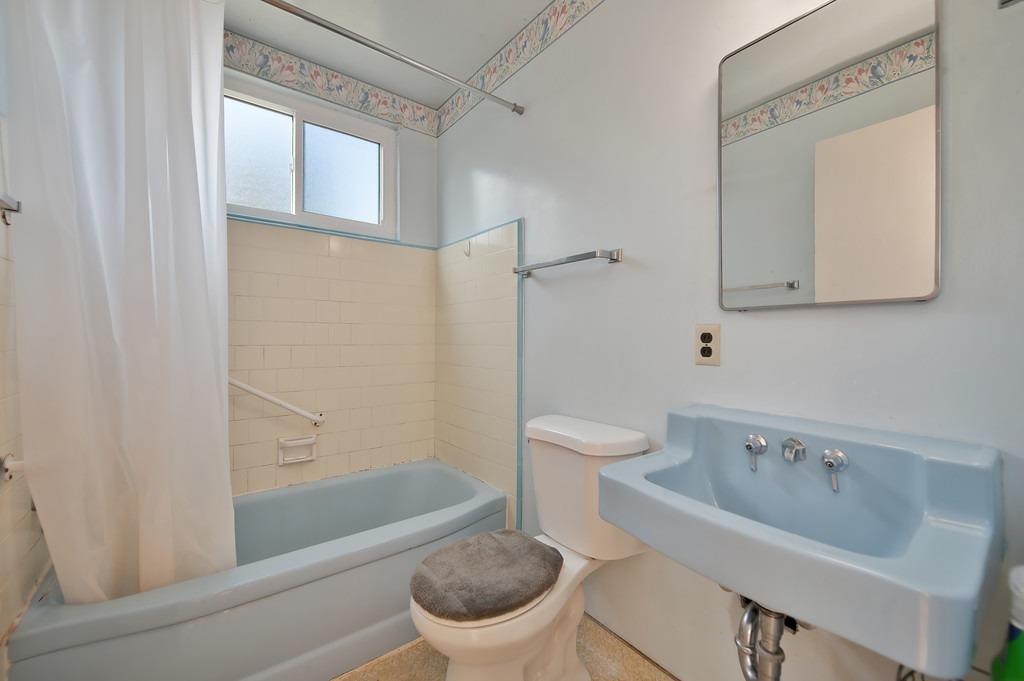 Detail Gallery Image 23 of 38 For 5656 Johns Dr, Sacramento,  CA 95822 - 3 Beds | 1 Baths