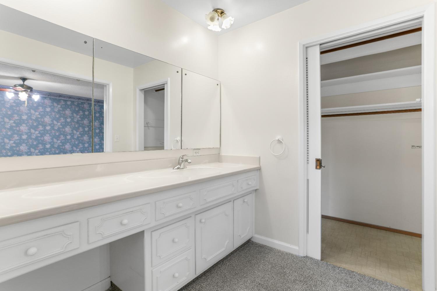 Detail Gallery Image 23 of 33 For 3304 Lancashire Ln, Modesto,  CA 95350 - 4 Beds | 2/1 Baths