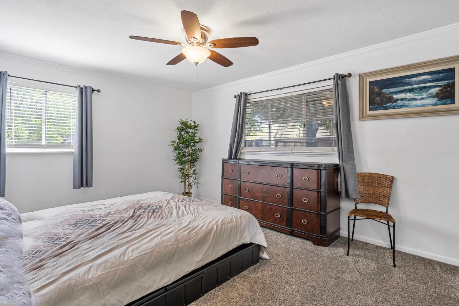 Detail Gallery Image 34 of 39 For 2019 Santa Rosa Way, Stockton,  CA 95209 - 3 Beds | 2 Baths