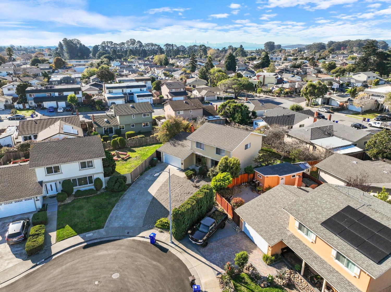 Detail Gallery Image 36 of 44 For 4918 Plaza Cir, Richmond,  CA 94804 - 4 Beds | 2/1 Baths