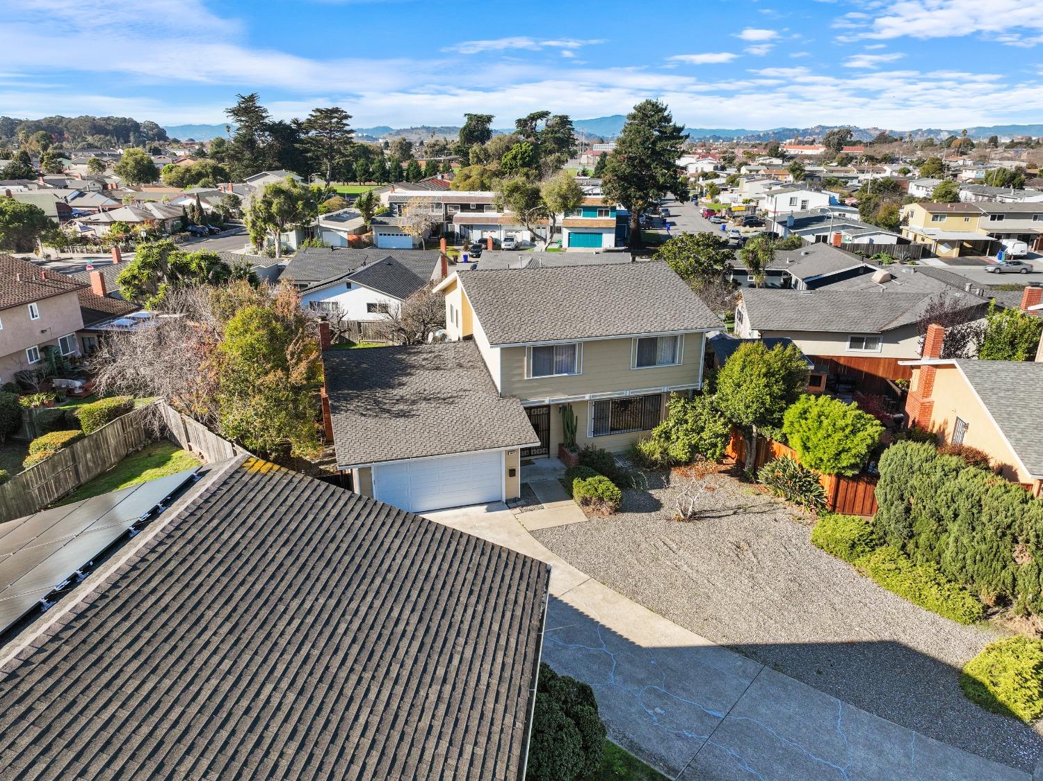 Detail Gallery Image 38 of 44 For 4918 Plaza Cir, Richmond,  CA 94804 - 4 Beds | 2/1 Baths