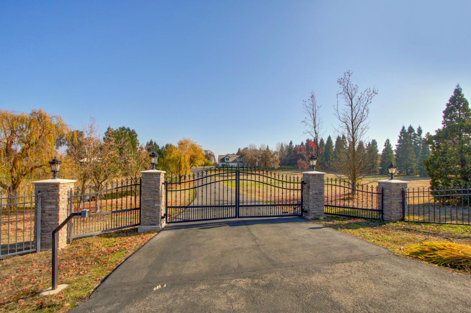 Detail Gallery Image 64 of 73 For 9661 Bonnie Vista Ln, Wilton,  CA 95693 - 4 Beds | 3/2 Baths