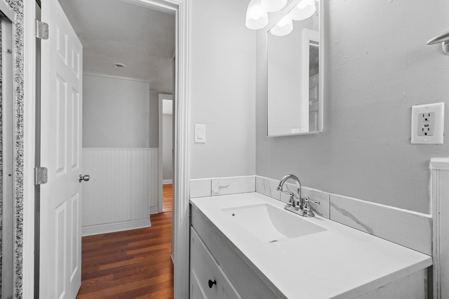 Detail Gallery Image 20 of 42 For 2143 62nd Ave, Sacramento,  CA 95822 - 3 Beds | 2 Baths