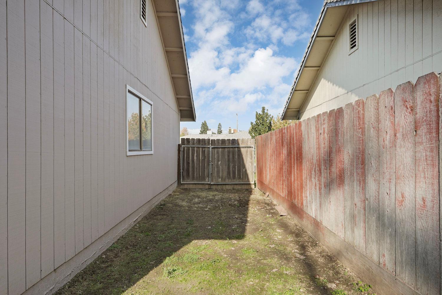 Detail Gallery Image 43 of 48 For 230 Stanislaus St, Lodi,  CA 95240 - 3 Beds | 2 Baths