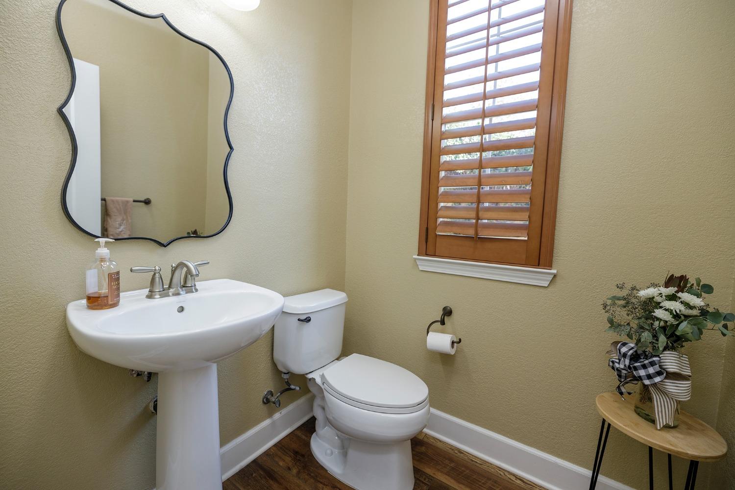 Detail Gallery Image 29 of 61 For 103 Belluno Dr, Stockton,  CA 95209 - 4 Beds | 2/1 Baths