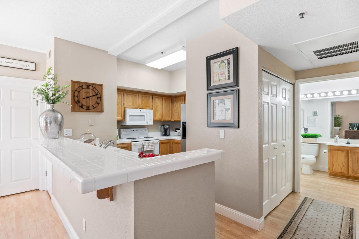 Detail Gallery Image 14 of 54 For 403 Beachcomber Dr #1020,  Rocklin,  CA 95677 - 2 Beds | 2 Baths