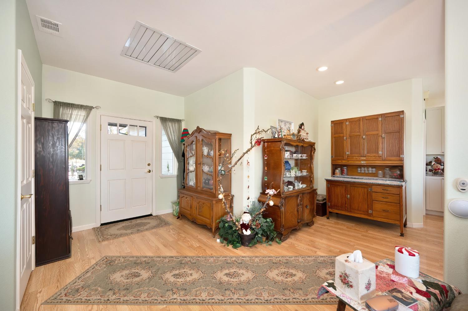 Detail Gallery Image 18 of 99 For 2222 Clair Ct, Valley Springs,  CA 95252 - 3 Beds | 2/1 Baths