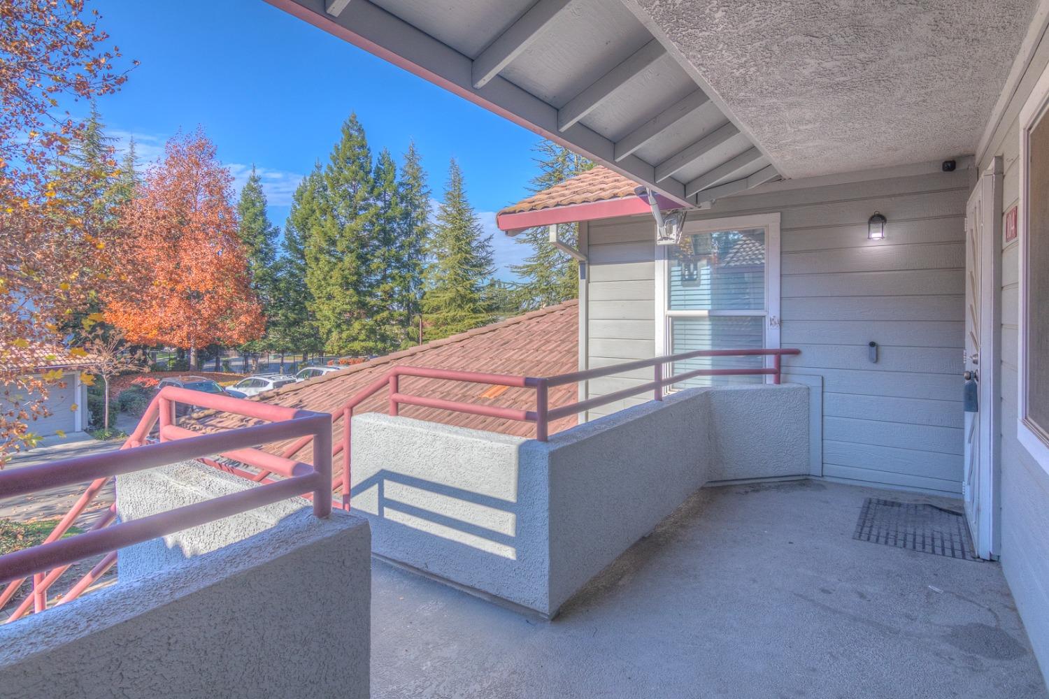 Detail Gallery Image 7 of 37 For 7340 Hamden Pl #104,  Sacramento,  CA 95842 - 3 Beds | 2 Baths