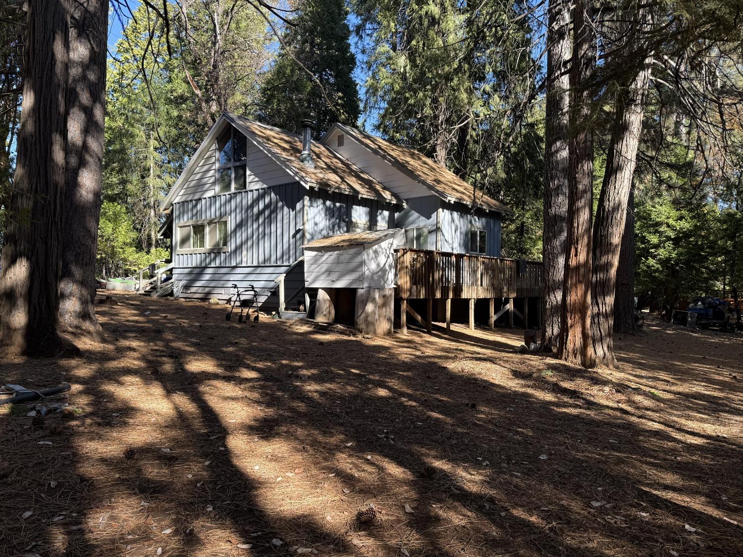 Madrone Court, Pioneer, California image 1