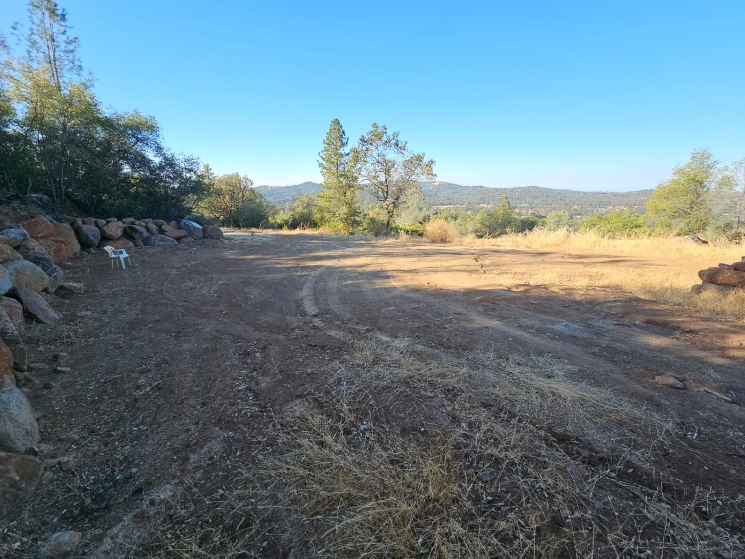 Cloudburst Way, Penn Valley, California image 9