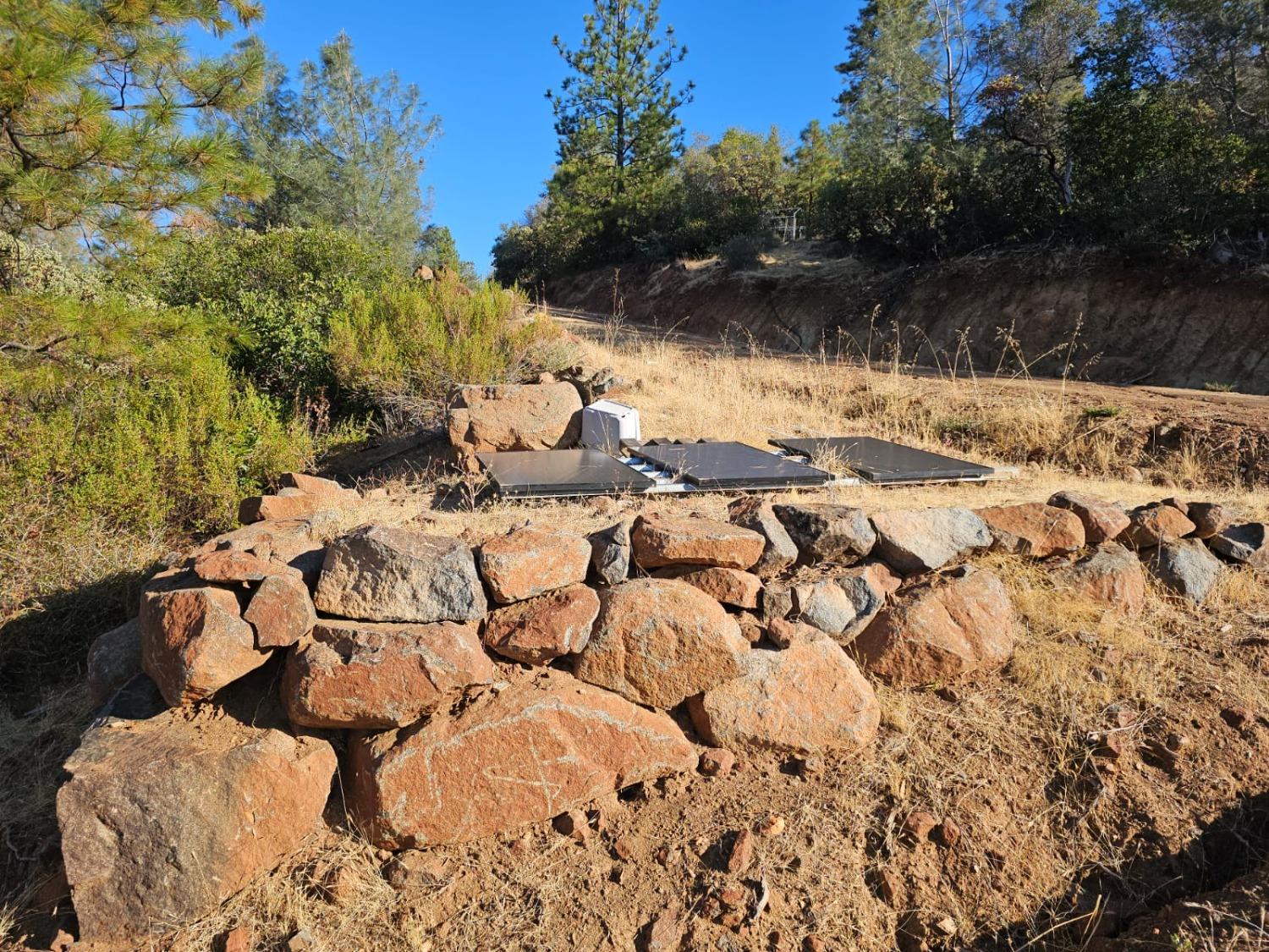 Cloudburst Way, Penn Valley, California image 16