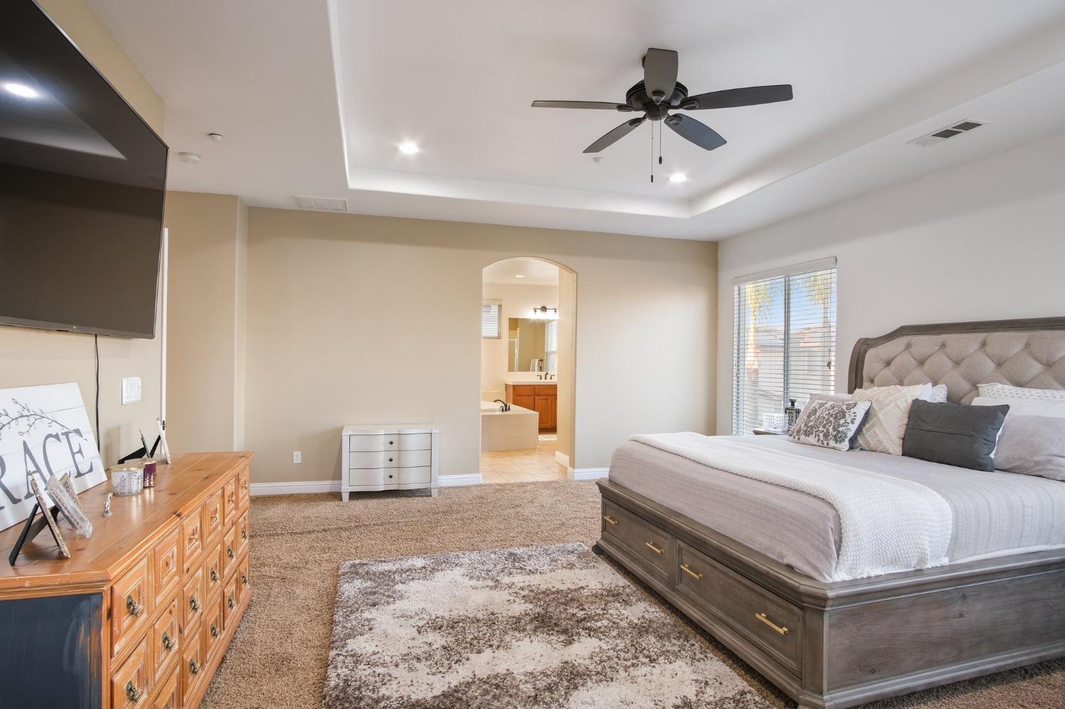 Detail Gallery Image 26 of 51 For 16834 Train Station Ct, Lathrop,  CA 95330 - 5 Beds | 3/1 Baths