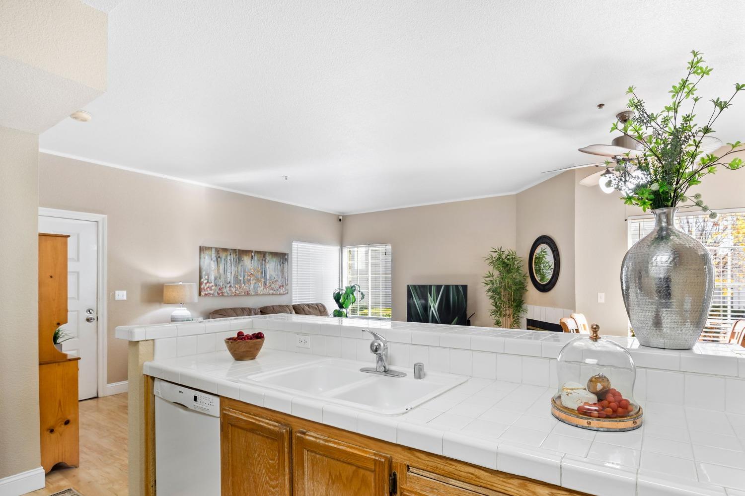 Detail Gallery Image 20 of 54 For 403 Beachcomber Dr #1020,  Rocklin,  CA 95677 - 2 Beds | 2 Baths