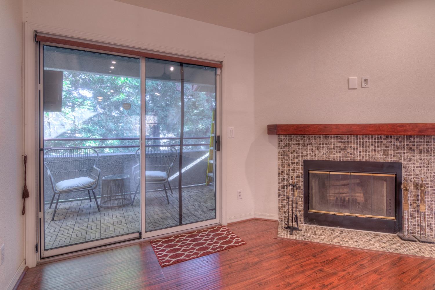 Detail Gallery Image 15 of 37 For 7340 Hamden Pl #104,  Sacramento,  CA 95842 - 3 Beds | 2 Baths