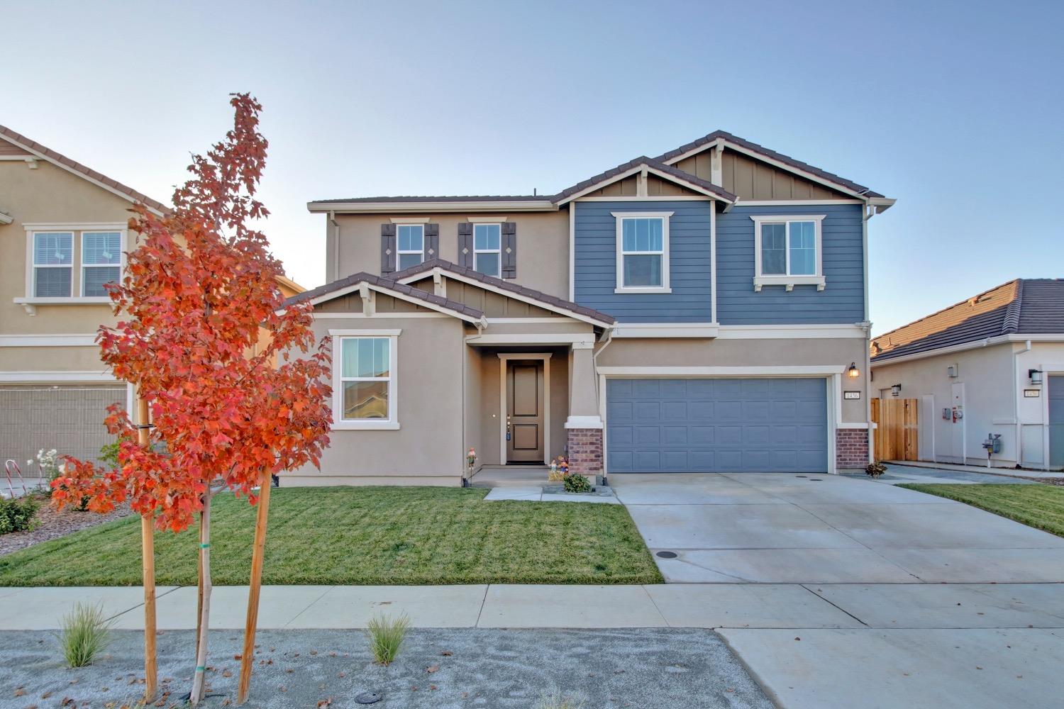 Detail Gallery Image 1 of 45 For 1456 Kensington Dr, Plumas Lake,  CA 95961 - 3 Beds | 2/1 Baths