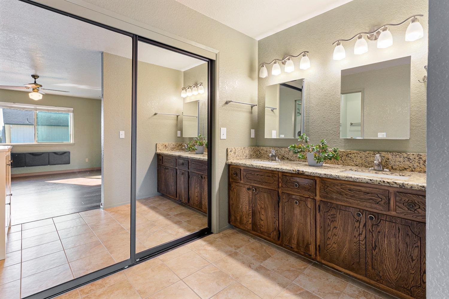 Detail Gallery Image 27 of 49 For 3130 Angel Dr, Stockton,  CA 95209 - 3 Beds | 2 Baths