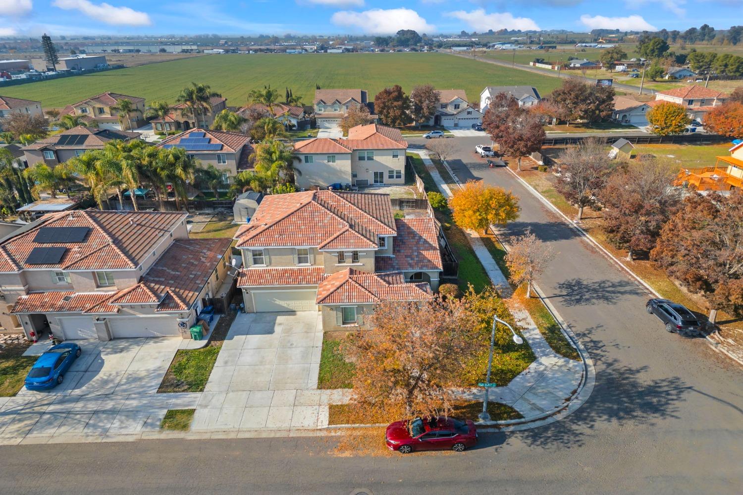 Sunburst Street, Los Banos, California image 2