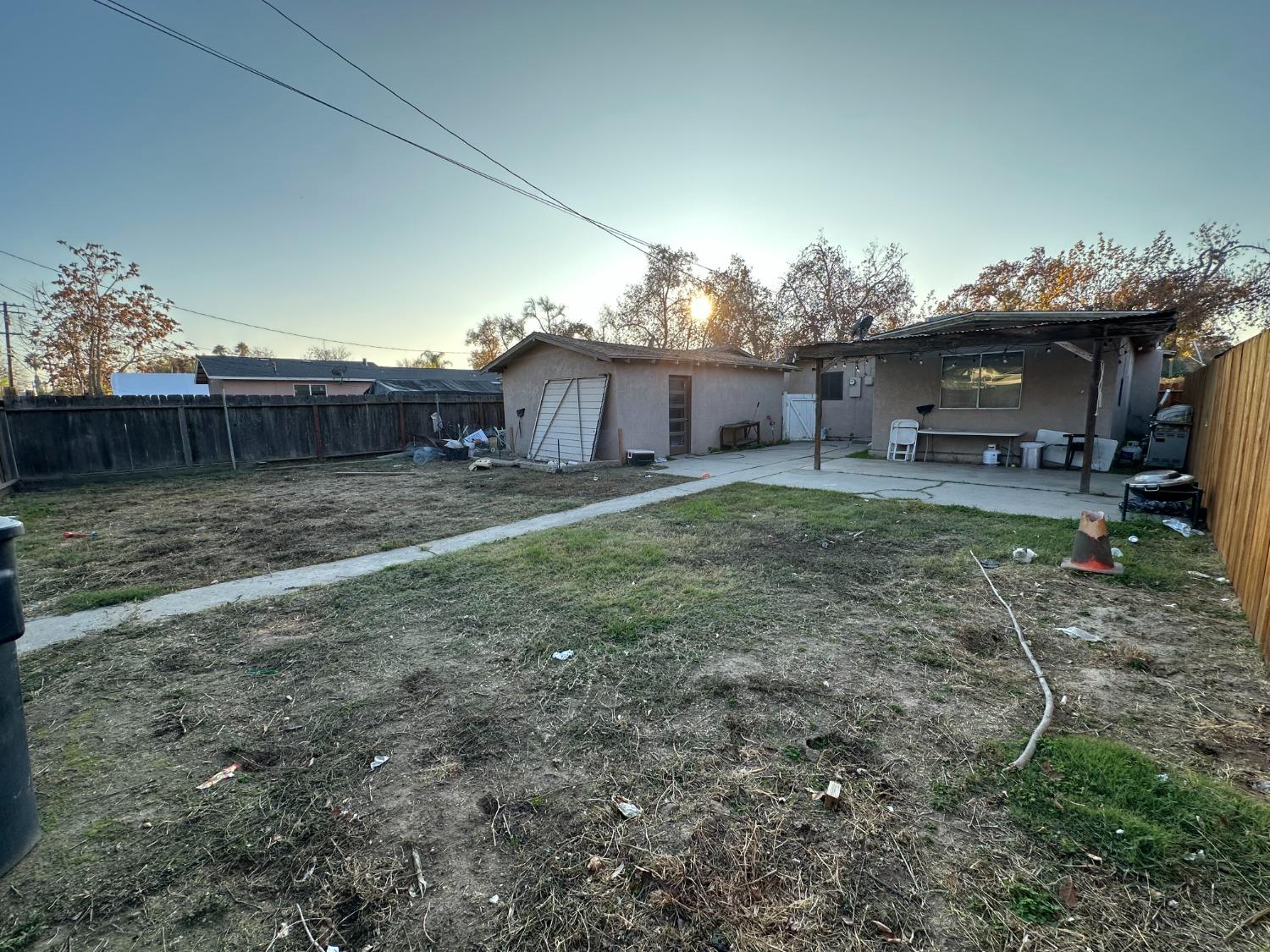 Detail Gallery Image 25 of 30 For 405 Colorado Ave, Modesto,  CA 95351 - 3 Beds | 2 Baths