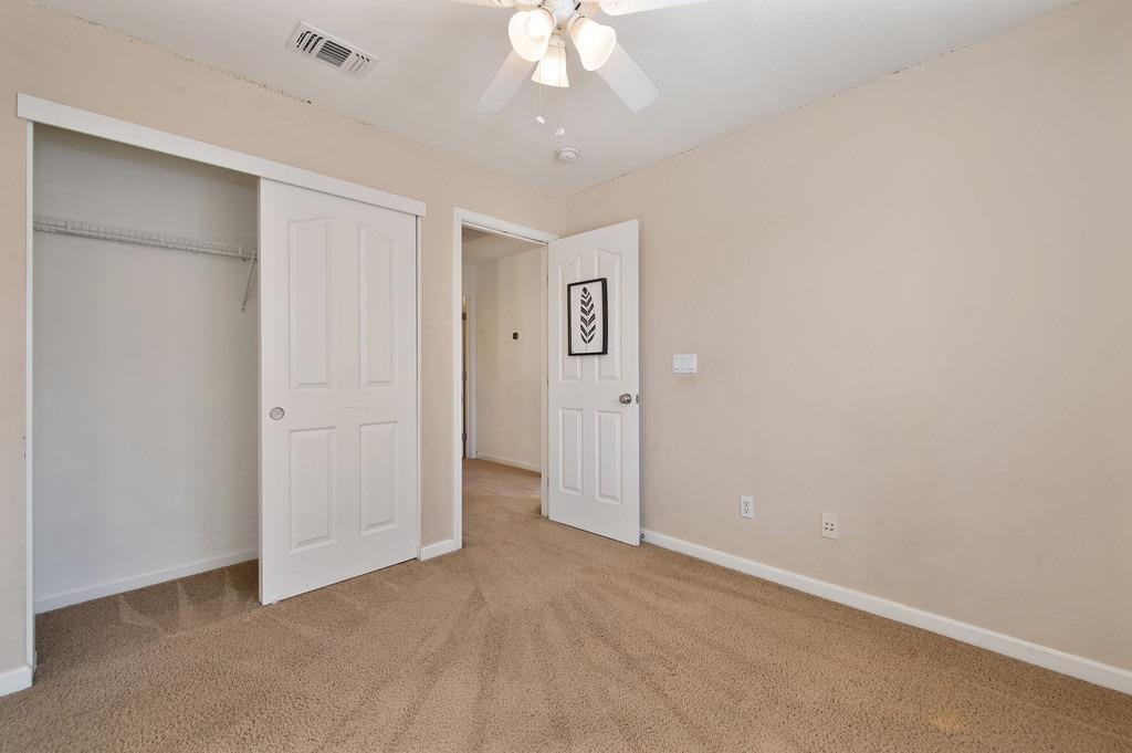 Detail Gallery Image 23 of 40 For 1372 Landmark Cir, Lincoln,  CA 95648 - 3 Beds | 2/1 Baths