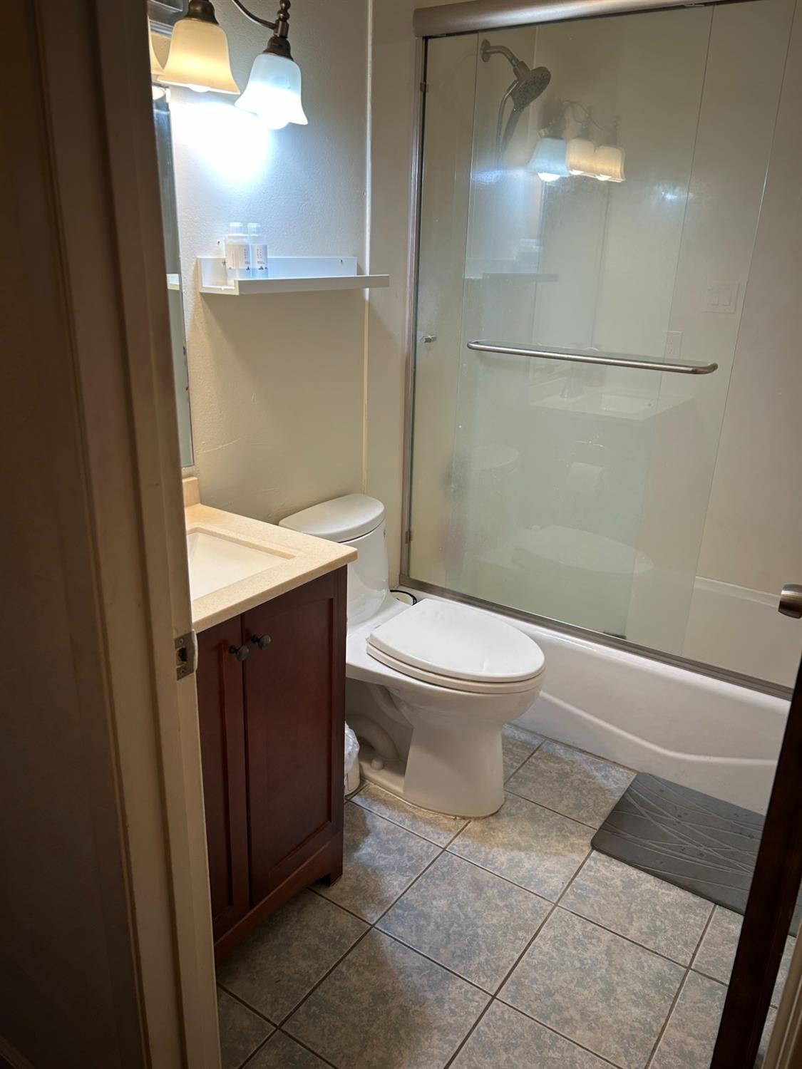 Detail Gallery Image 9 of 16 For 9058 Montoya St #1,  Sacramento,  CA 95826 - 2 Beds | 1 Baths