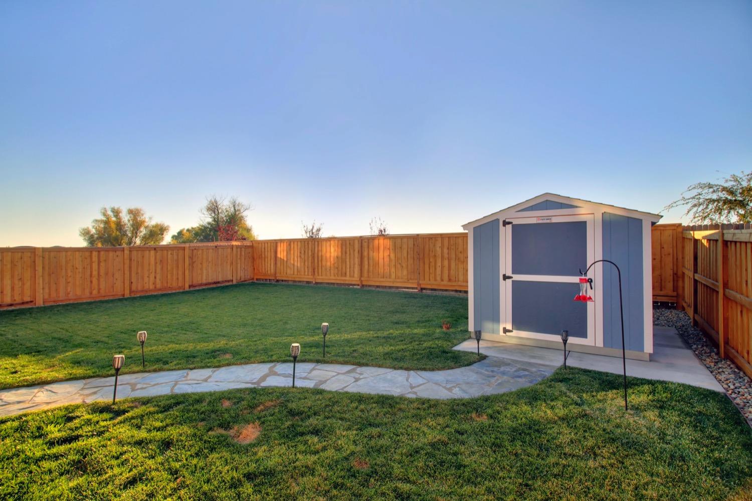 Detail Gallery Image 44 of 45 For 1456 Kensington Dr, Plumas Lake,  CA 95961 - 3 Beds | 2/1 Baths