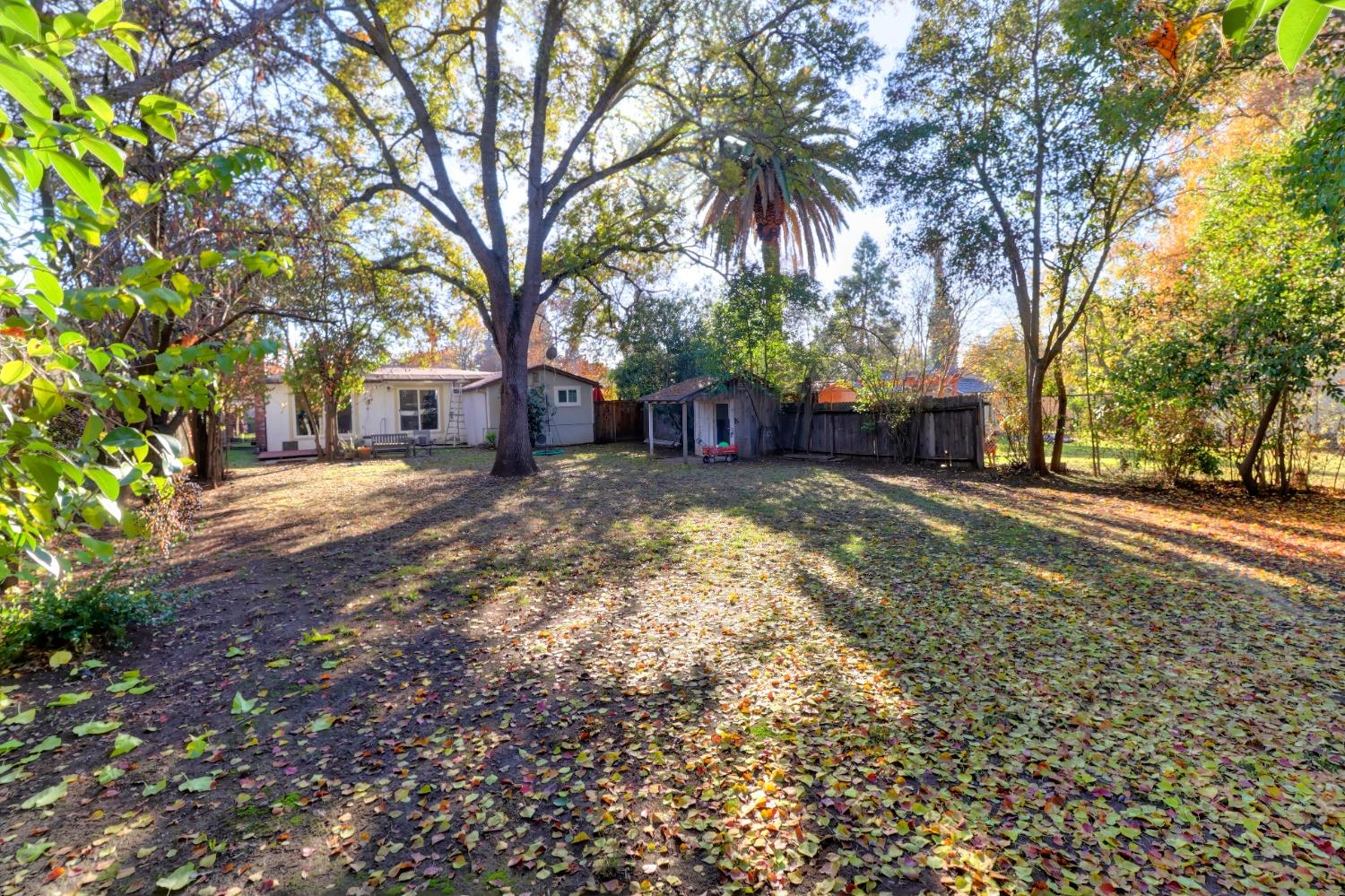 Detail Gallery Image 21 of 31 For 5537 Clark Ave, Carmichael,  CA 95608 - 4 Beds | 2 Baths